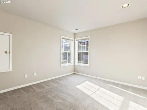 8065 SW 186th Avenue Beaverton OR 97007