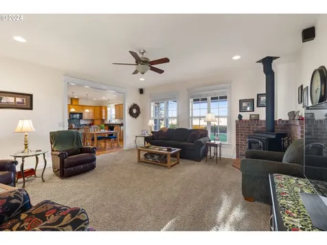 36038 Eicher Road SE Albany OR 97322