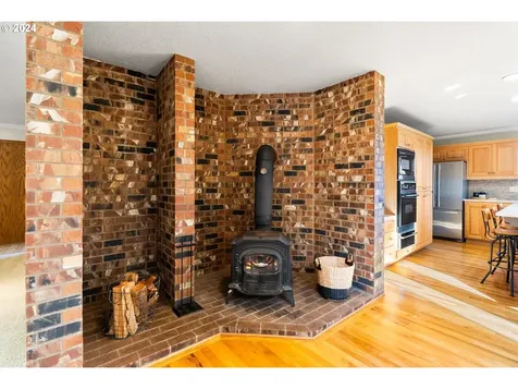 12350 SW Corylus Court Portland OR 97224