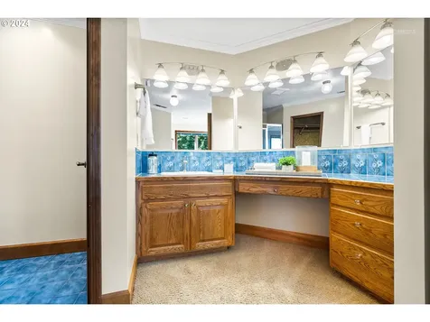 12350 SW Corylus Court Portland OR 97224