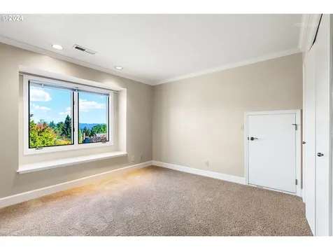 12350 SW Corylus Court Portland OR 97224