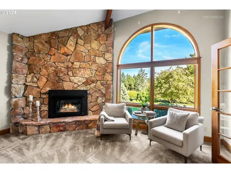 12350 SW Corylus Court Portland OR 97224