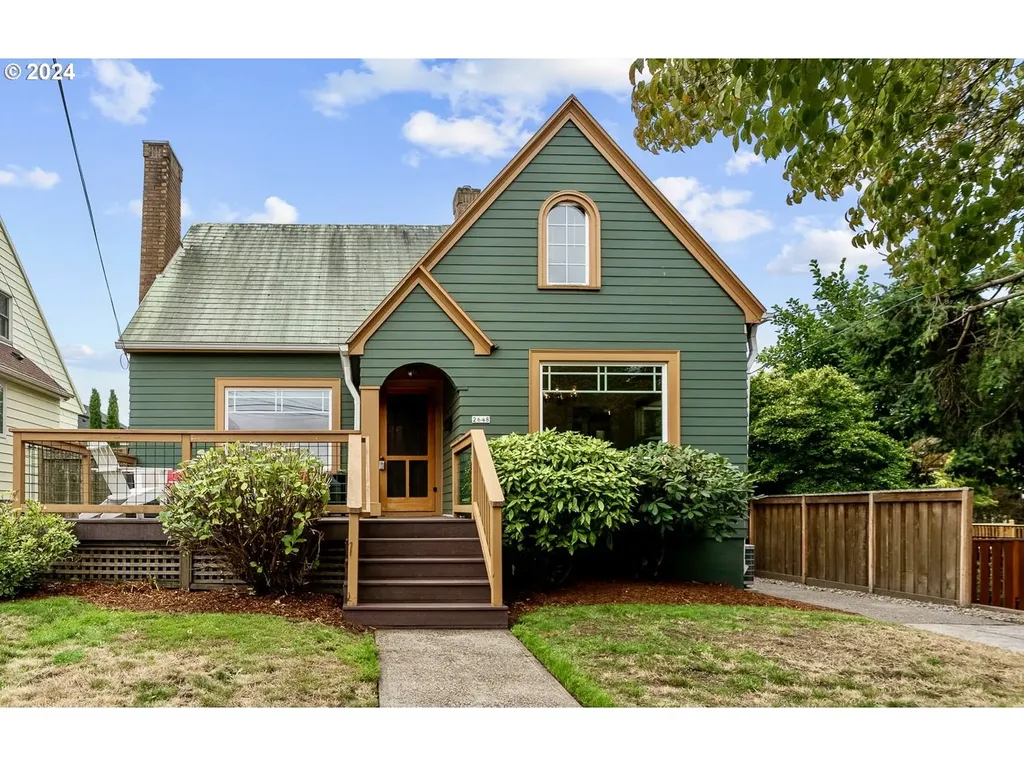 2648 SE Harrison Street Portland OR 97214