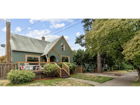 2648 SE Harrison Street Portland OR 97214
