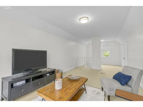 2648 SE Harrison Street Portland OR 97214