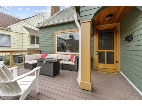2648 SE Harrison Street Portland OR 97214