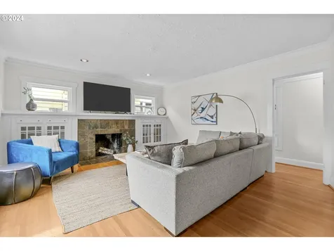 2648 SE Harrison Street Portland OR 97214
