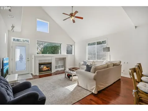 1201 NE 89th Avenue Vancouver WA 98664