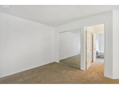 1201 NE 89th Avenue Vancouver WA 98664