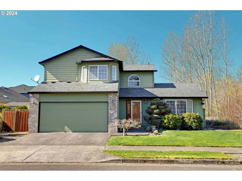 2027 Ne Blue Heron Drive Portland OR 97211