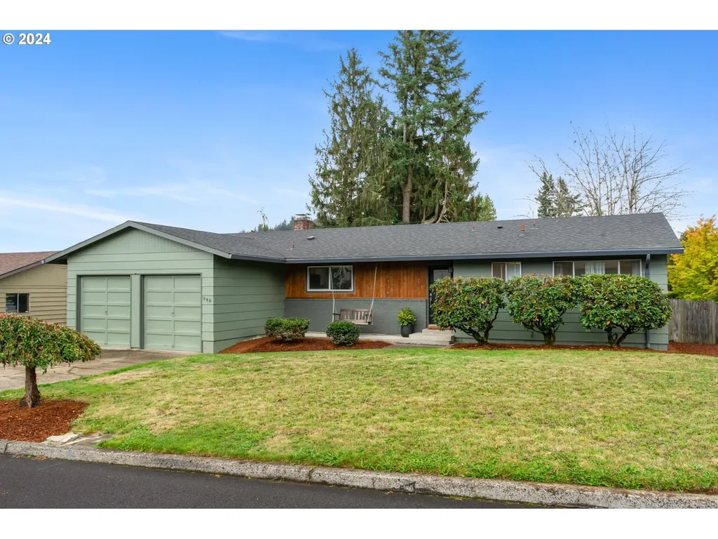 940 NW 3rd Street Gresham OR 97030