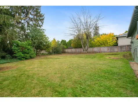 940 NW 3rd Street Gresham OR 97030