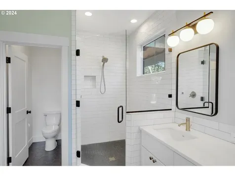 3287 SW Redmond Hill Road Mcminnville OR 97128