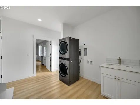 3287 SW Redmond Hill Road Mcminnville OR 97128