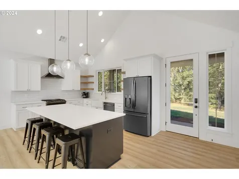 3287 SW Redmond Hill Road Mcminnville OR 97128