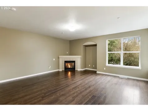 19443 Provisioner Court Oregon City OR 97045