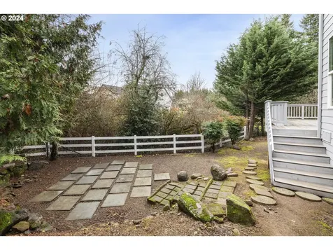 19443 Provisioner Court Oregon City OR 97045
