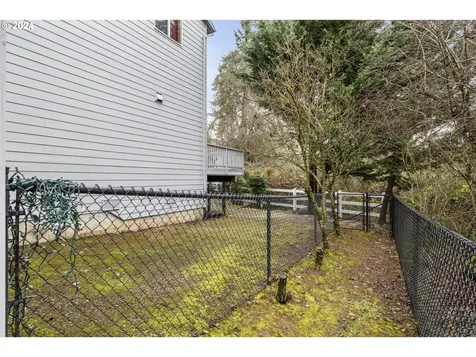 19443 Provisioner Court Oregon City OR 97045