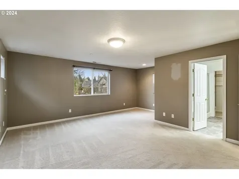 19443 Provisioner Court Oregon City OR 97045