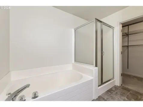 19443 Provisioner Court Oregon City OR 97045