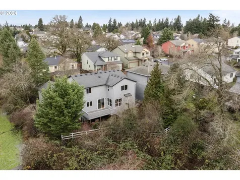 19443 Provisioner Court Oregon City OR 97045