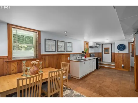 2723 SE 18th Avenue Portland OR 97202