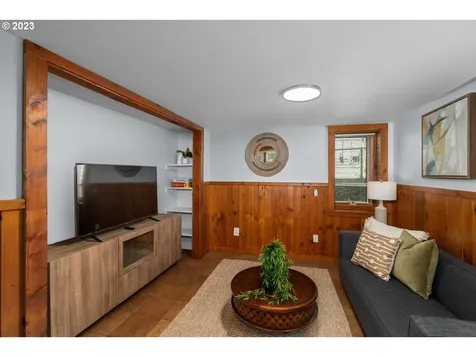 2723 SE 18th Avenue Portland OR 97202