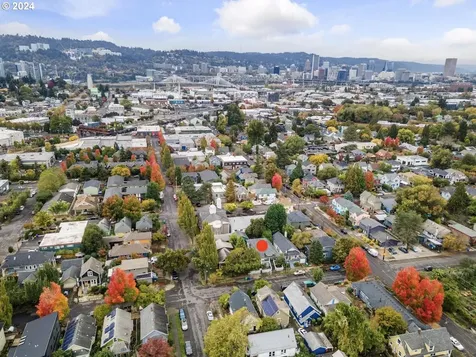 2723 SE 18th Avenue Portland OR 97202