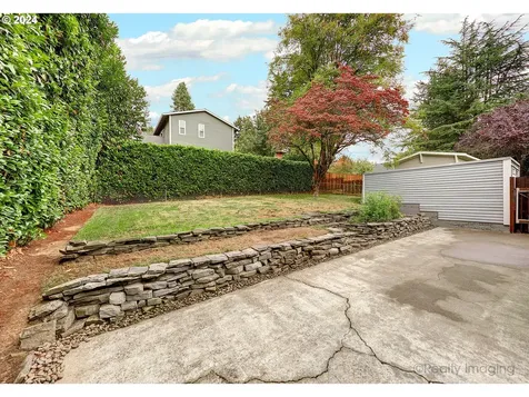 1217 SW Spring Garden Street Portland OR 97219