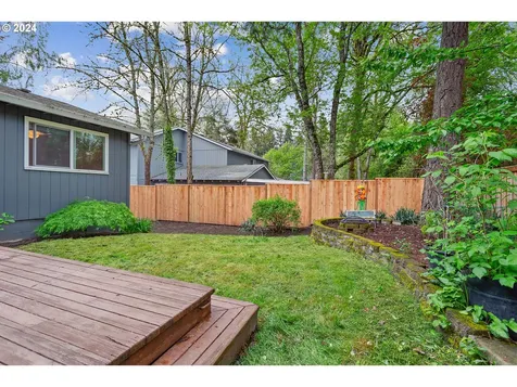 8305 SW 85th Avenue Portland OR 97223