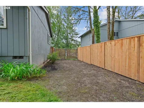 8305 SW 85th Avenue Portland OR 97223