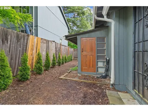 8305 SW 85th Avenue Portland OR 97223