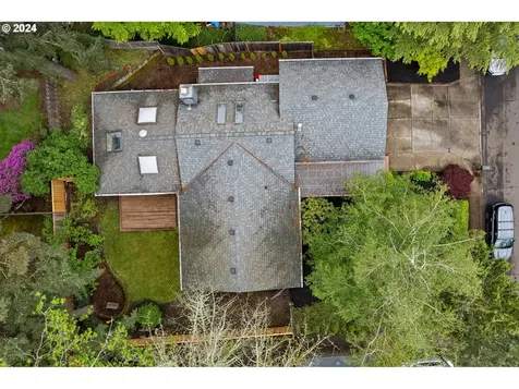 8305 SW 85th Avenue Portland OR 97223