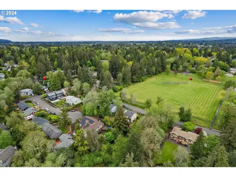 8305 SW 85th Avenue Portland OR 97223