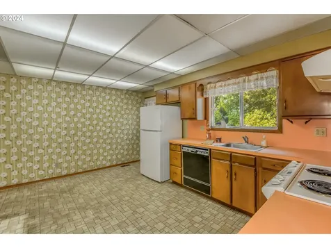 631 Charman Street Oregon City OR 97045