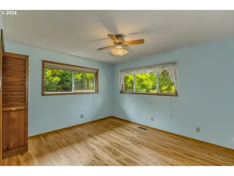 631 Charman Street Oregon City OR 97045