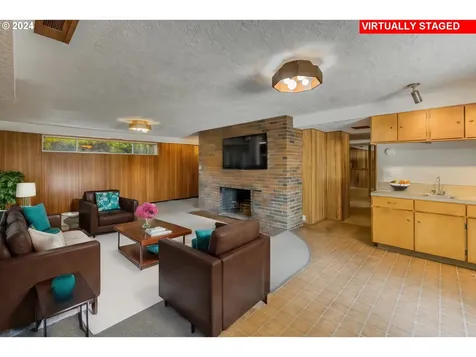 631 Charman Street Oregon City OR 97045