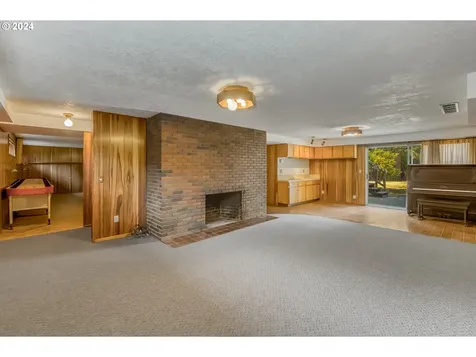 631 Charman Street Oregon City OR 97045