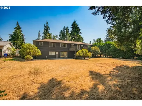 631 Charman Street Oregon City OR 97045