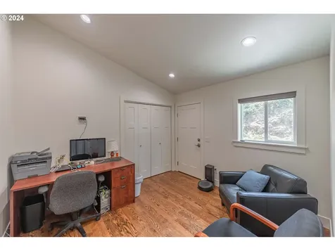 720 Caroline Street SE Bandon OR 97411