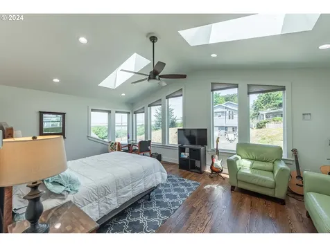 720 Caroline Street SE Bandon OR 97411