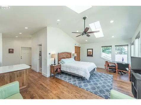 720 Caroline Street SE Bandon OR 97411