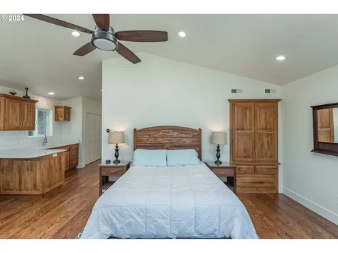 720 Caroline Street SE Bandon OR 97411