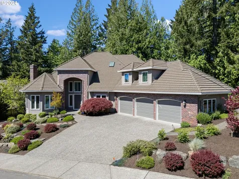 12465 Nw Woodland Court Portland OR 97229