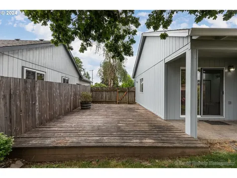 33437 Sw Sequoia Street Scappoose OR 97056