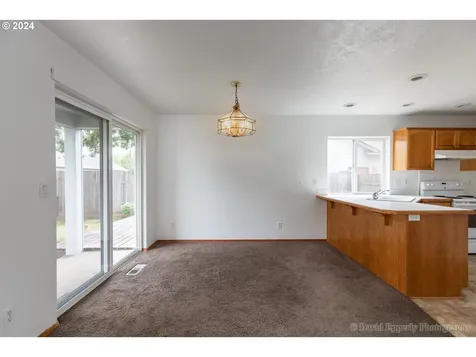33437 Sw Sequoia Street Scappoose OR 97056
