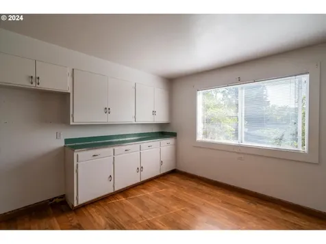 3290 Myrtle Street North Bend OR 97459