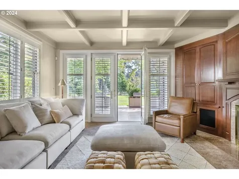 770 Sand Avenue Eugene OR 97401