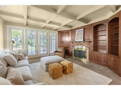 770 Sand Avenue Eugene OR 97401