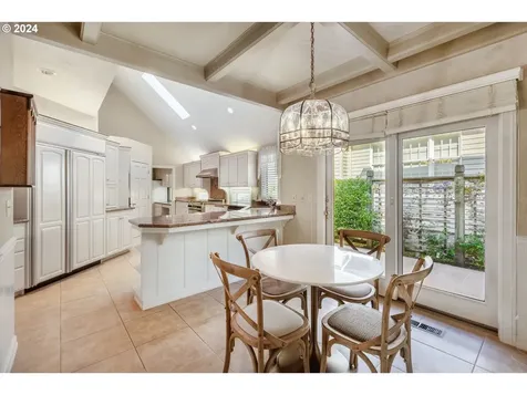 770 Sand Avenue Eugene OR 97401